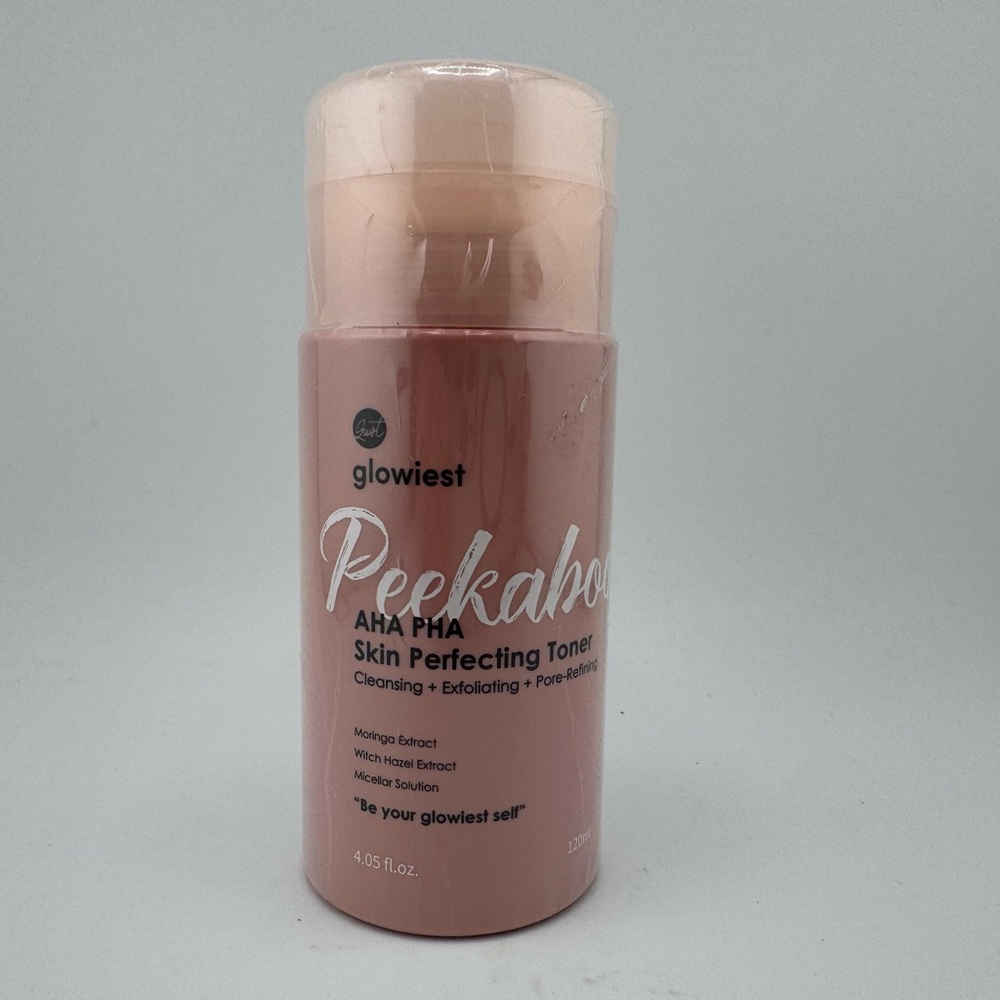 Peekaboo Skin Perfecting Toner - Pink